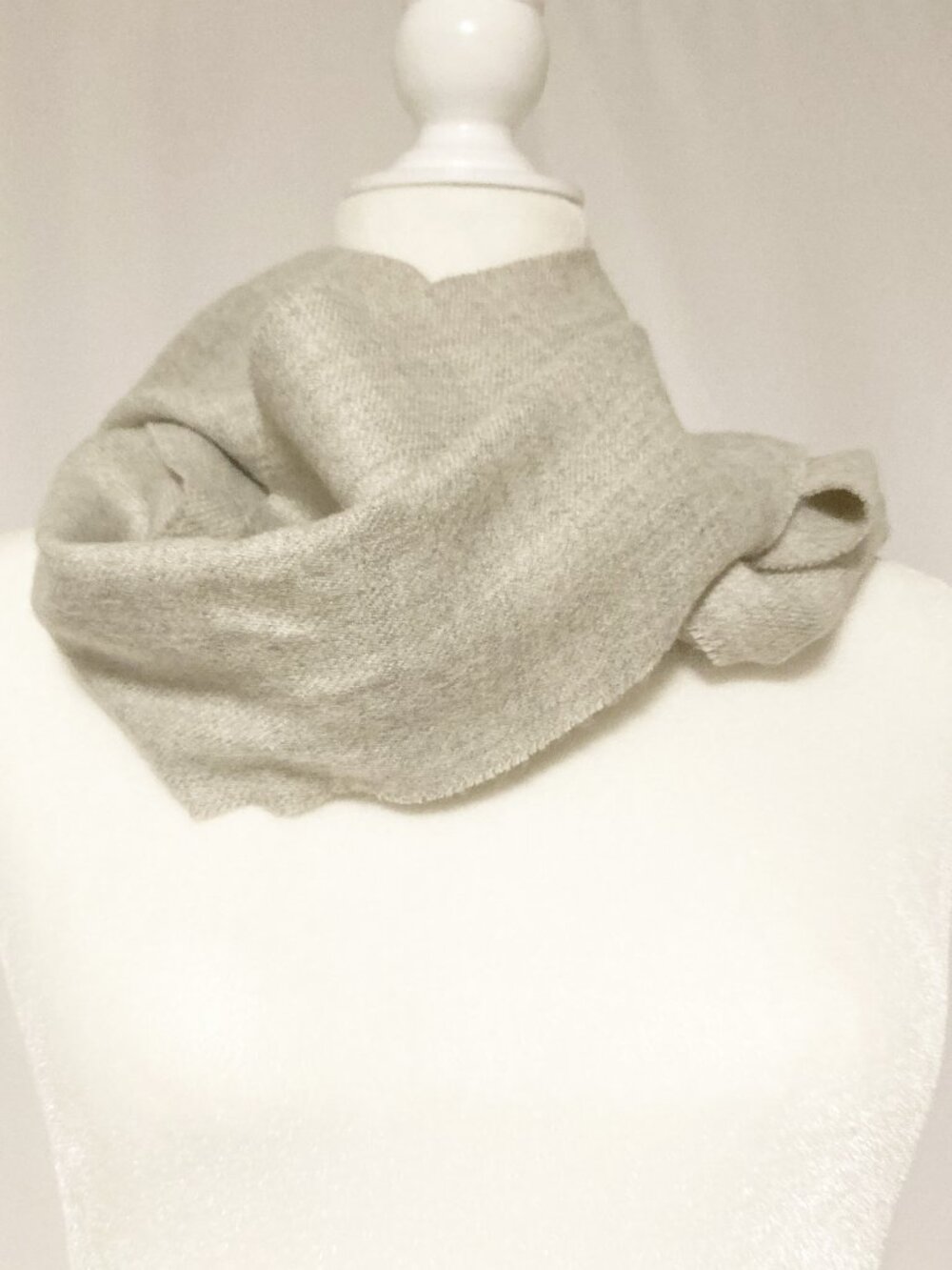 Cuyana 100% Alpaca Infinity Scarf Gray